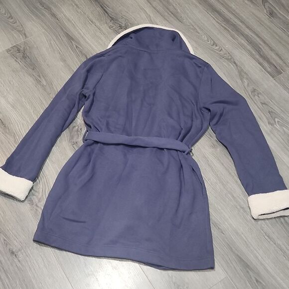 NWOT Blurple Blueberry Faux Fur Victoria Secret MIDI Robe - Picture 10 of 11